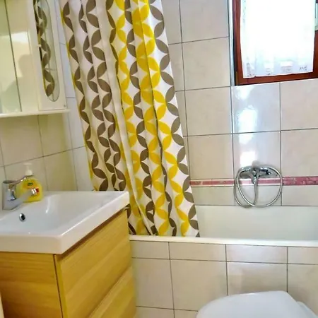 Astoria Apartment *
