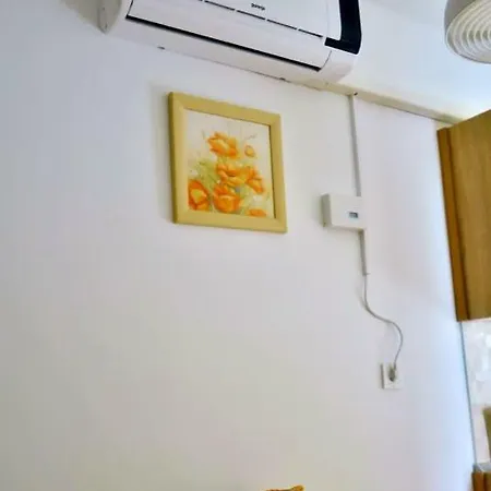 Astoria Apartment *